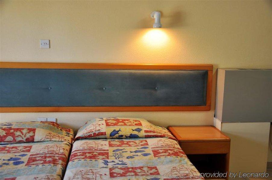 Lysithea Hotel Larnaca Extérieur photo