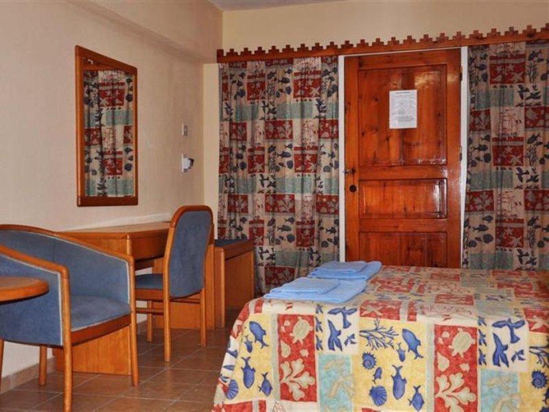 Lysithea Hotel Larnaca Extérieur photo