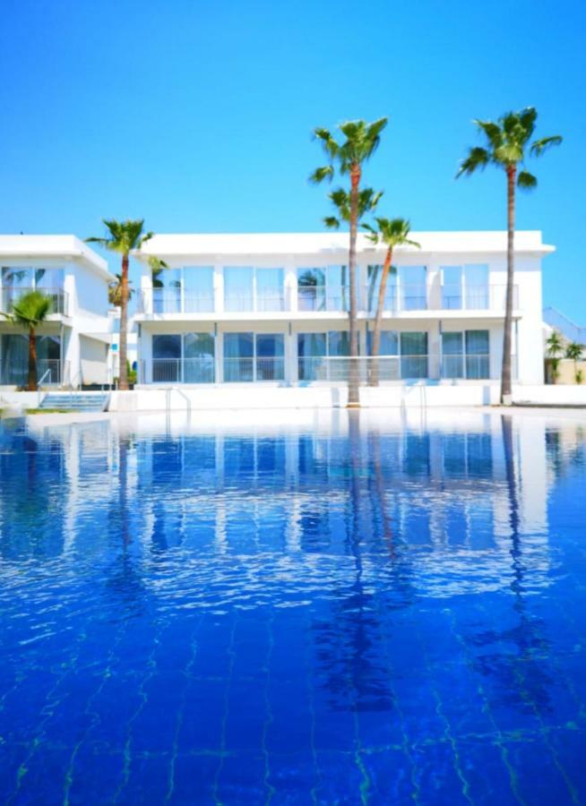 Lysithea Hotel Larnaca Extérieur photo