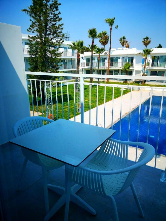 Lysithea Hotel Larnaca Extérieur photo