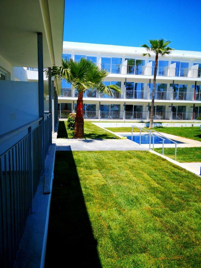 Lysithea Hotel Larnaca Extérieur photo