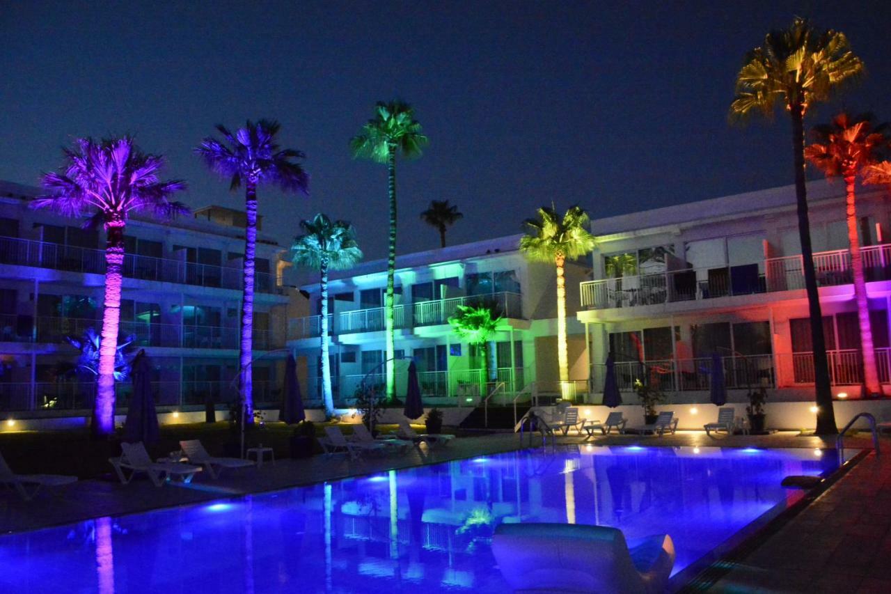 Lysithea Hotel Larnaca Extérieur photo